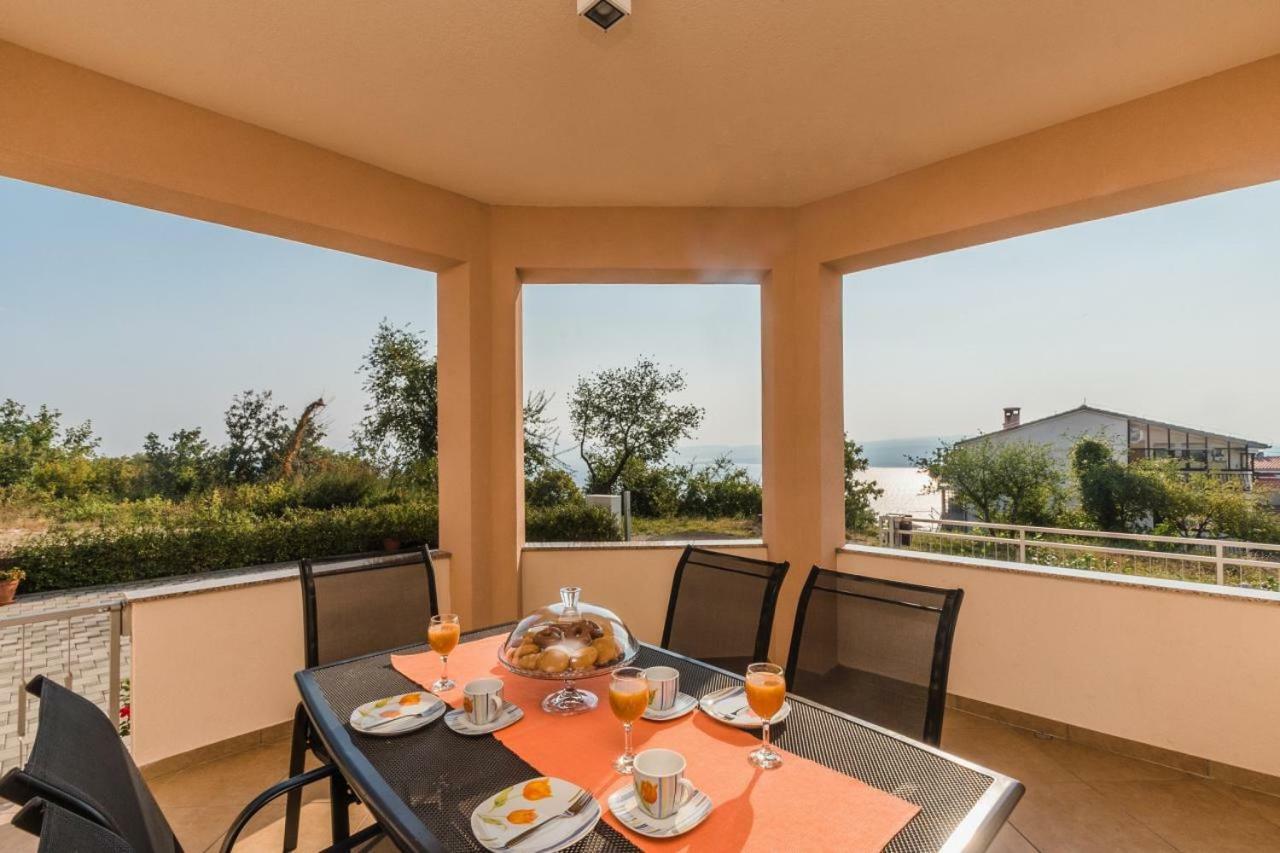 Apartman Klara Crikvenica Bagian luar foto