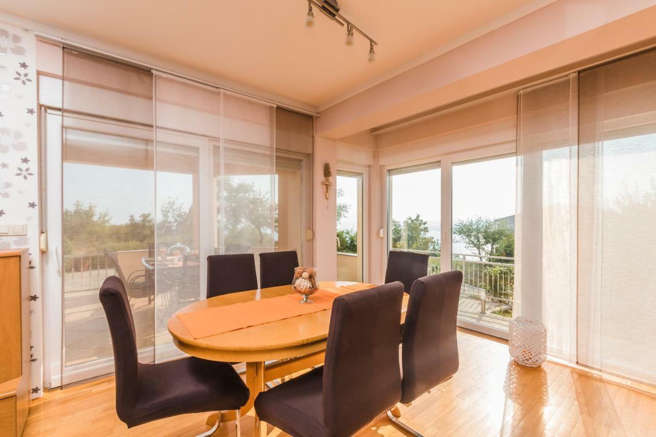 Apartman Klara Crikvenica Bagian luar foto