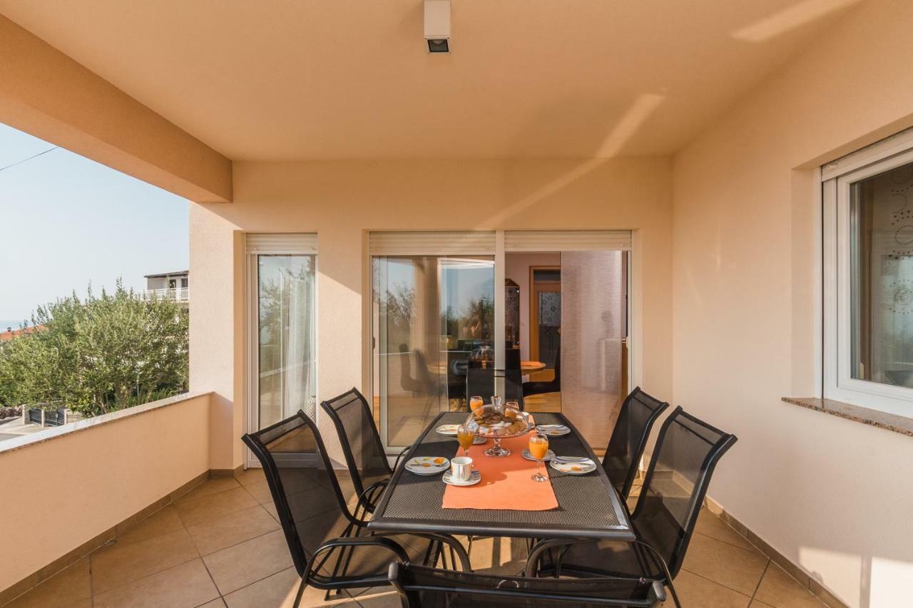 Apartman Klara Crikvenica Bagian luar foto